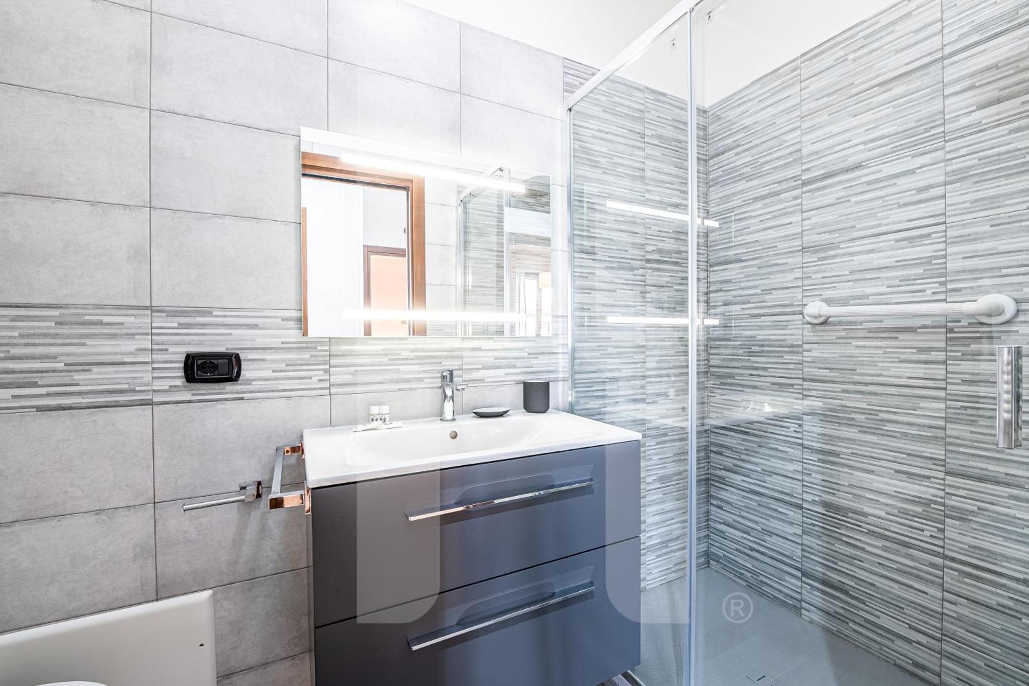 Homiday - Pisa - Elegant Apartment- 3 Camere 2 Bagni Екстериор снимка